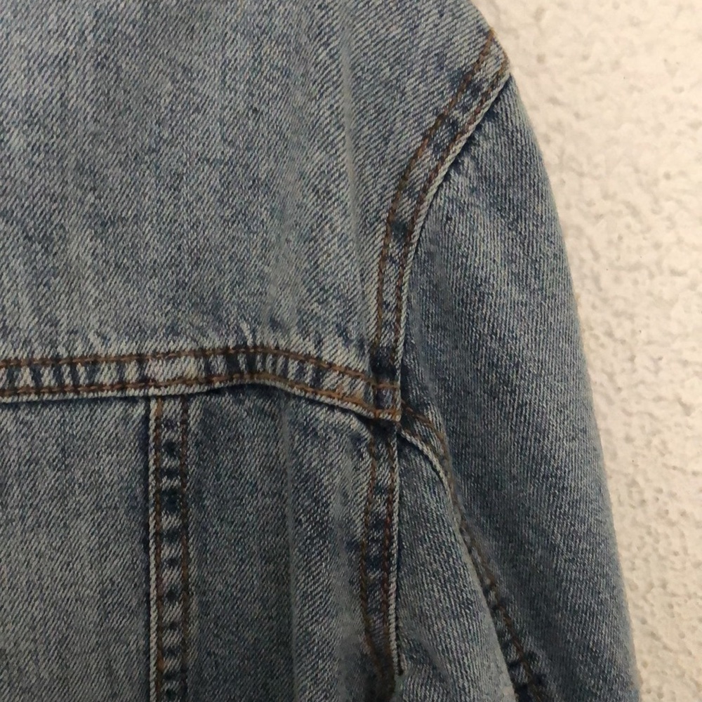 American Rag Jean Jacket. - Picture 8 of 10